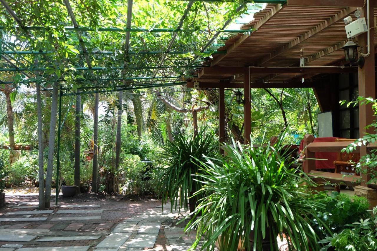 Ruennamyen Resort Amphawa Samut Songkhram Екстериор снимка