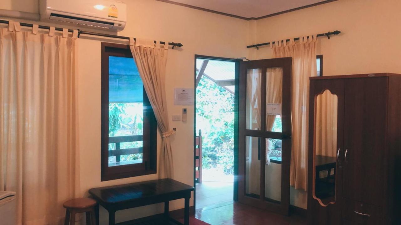 Ruennamyen Resort Amphawa Samut Songkhram Екстериор снимка