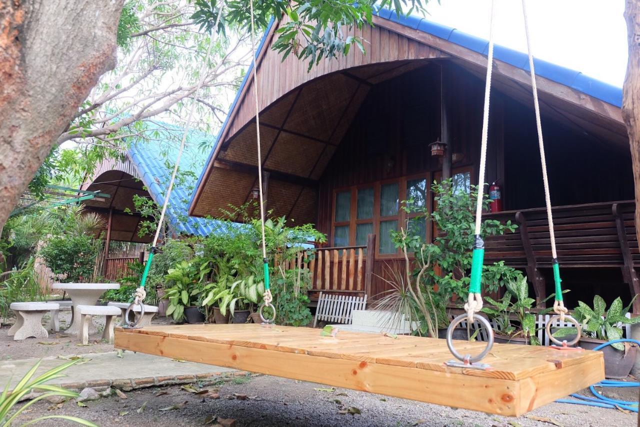 Ruennamyen Resort Amphawa Samut Songkhram Екстериор снимка