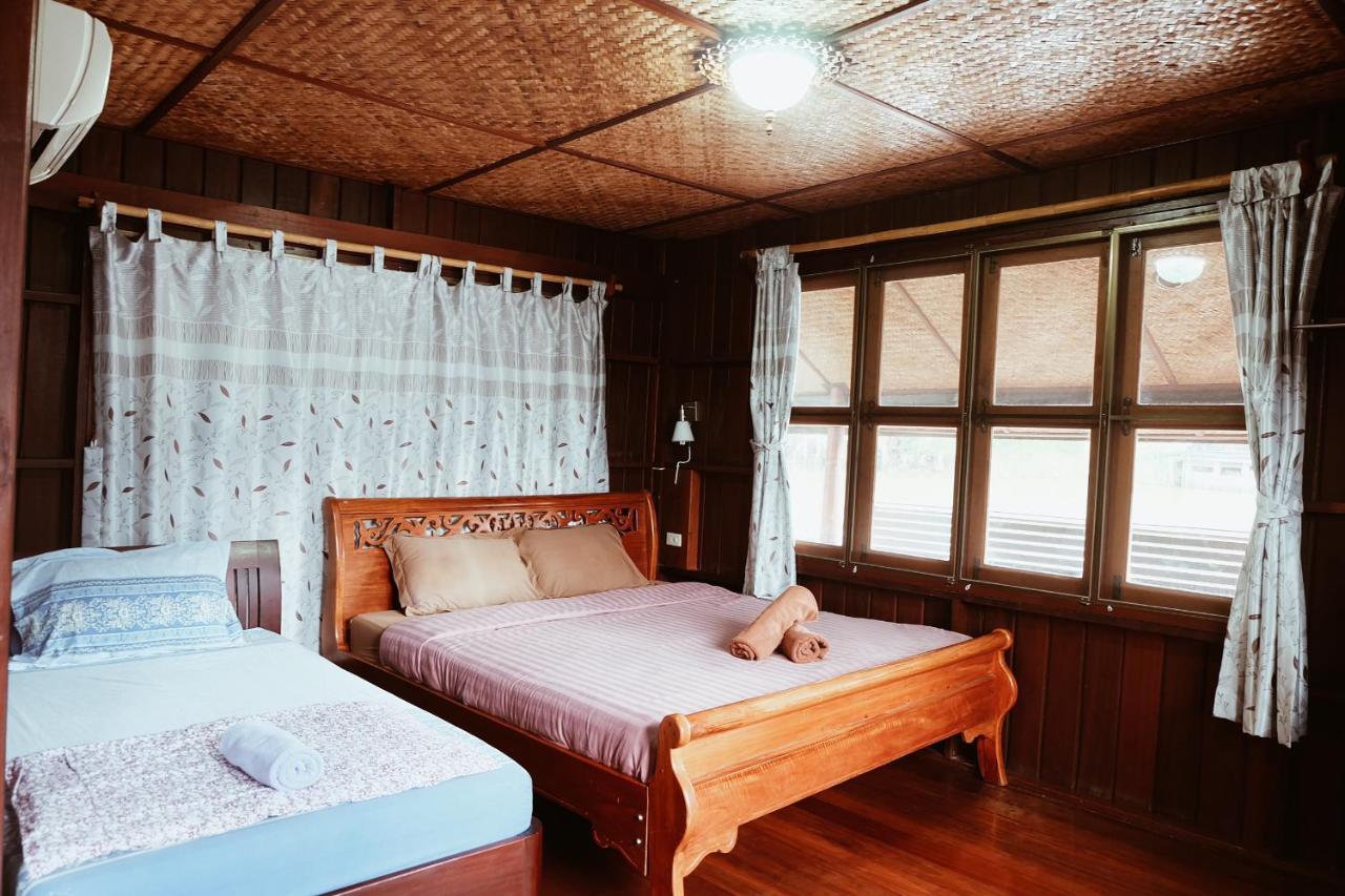 Ruennamyen Resort Amphawa Samut Songkhram Екстериор снимка