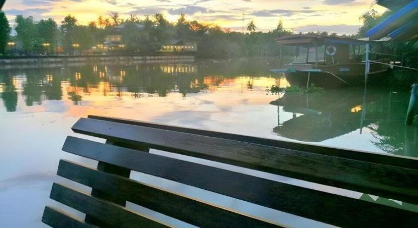 Ruennamyen Resort Amphawa Samut Songkhram Екстериор снимка