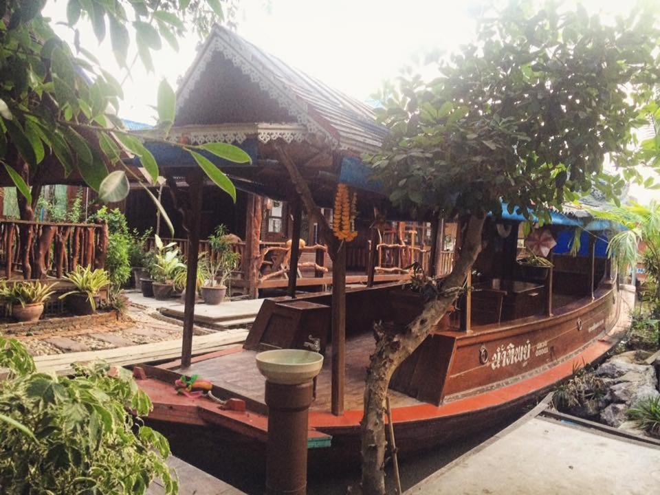 Ruennamyen Resort Amphawa Samut Songkhram Екстериор снимка
