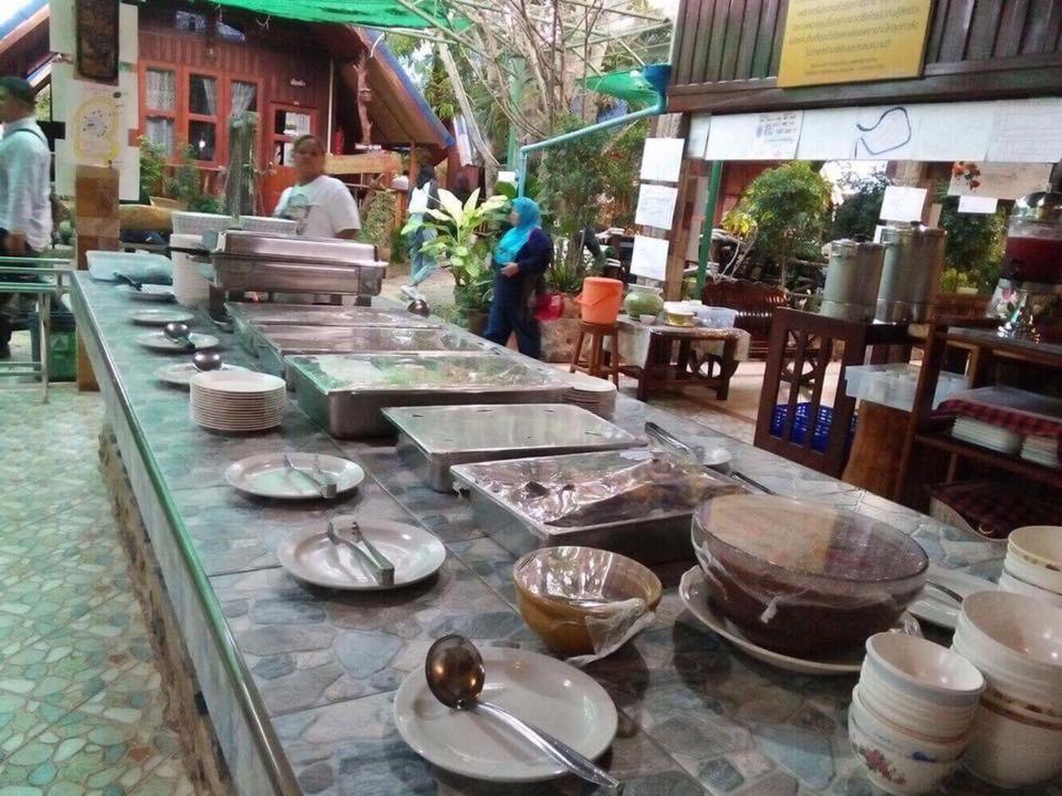 Ruennamyen Resort Amphawa Samut Songkhram Екстериор снимка